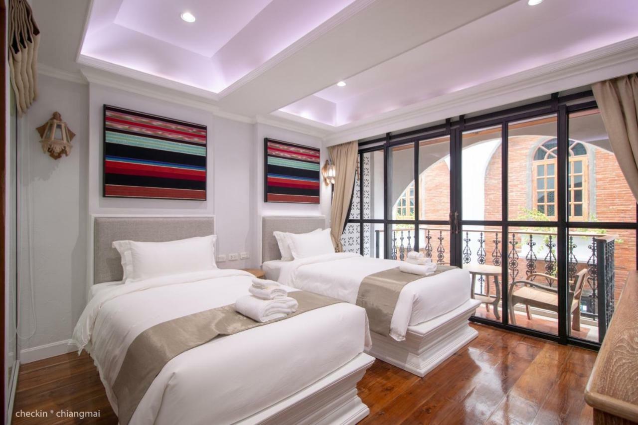 Lanna Oriental Hotel